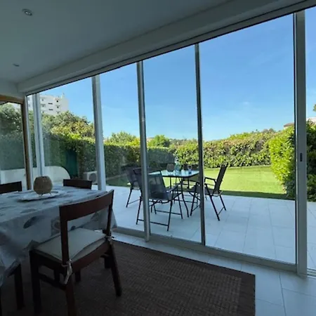 For 2 With Garden Apartment